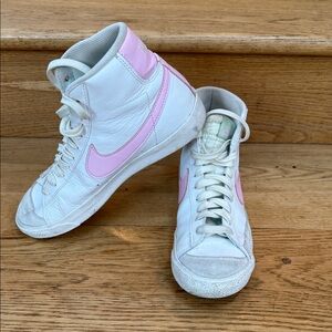 Nike Women's High-Top Sneakers in Pink and White